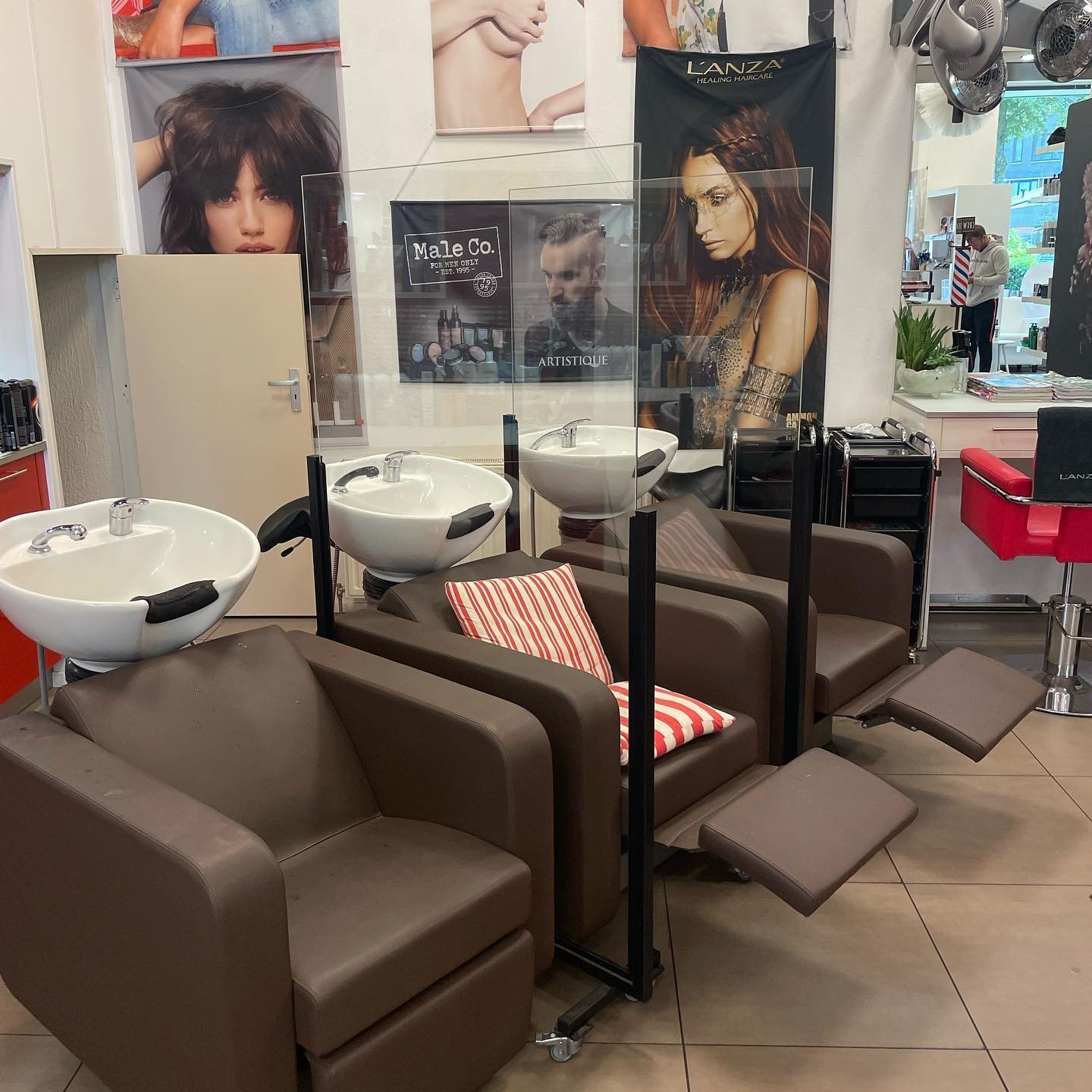 Wasplaatsen Studio Co-si kapsalon Assen